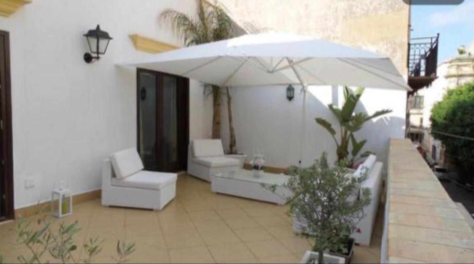 La Terrazza Apartment มาร์ซาลา ภายนอก รูปภาพ